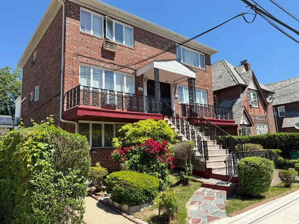 17015 84th Dr, Jamaica, NY 11432