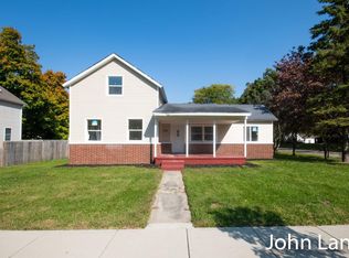523 E 3rd St, Lawton, MI 49065