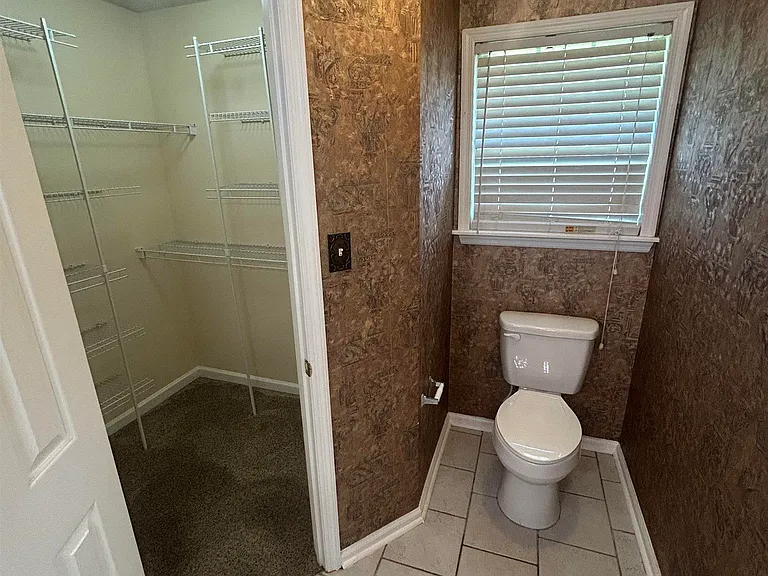 111 Sunnyfield Dr — Photo 22