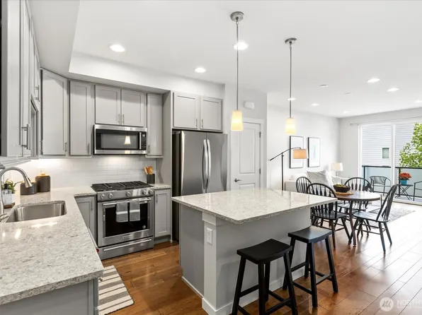 3571 NE 146th Place, Shoreline, WA 98155