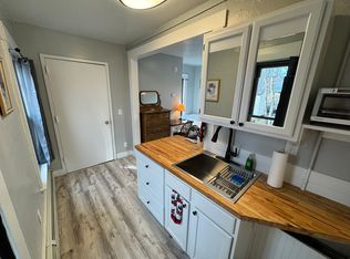 94 Mascoma St APT 5, Lebanon, NH 03766