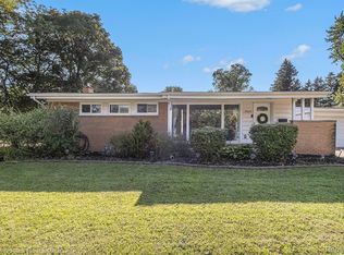 8925 Merriman Rd, Livonia, MI 48150