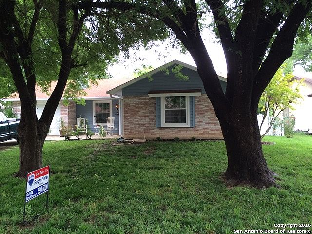 1st image of 510 Willow Dr