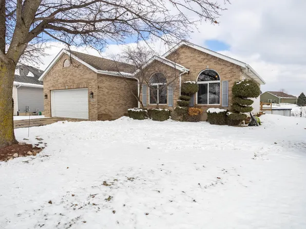 7546 Mary Kay Ct, Winfield, IN 46307