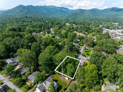 110 Border St, Black Mountain, NC, 28711