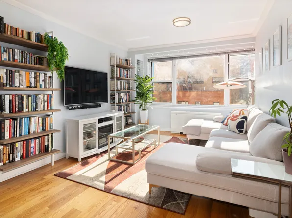 444 East 75th Street image 1 of 8