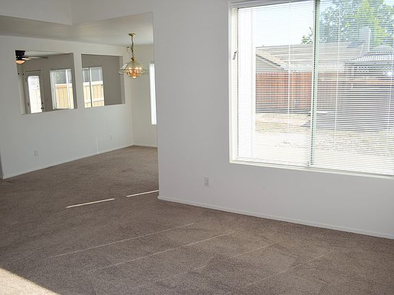 2nd image of 8103 Primoak Way