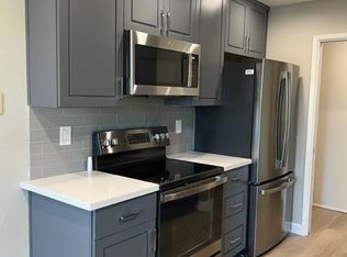 2210 Flores St #D, San Mateo, CA 94403