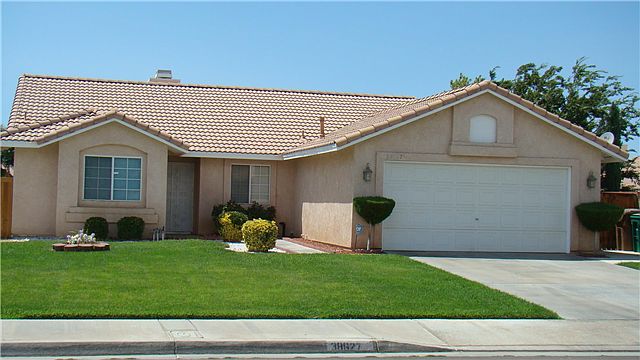 2nd image of 38627 Cortina Way