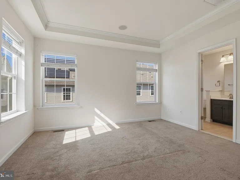1725 Fernwood Dr — Photo 14