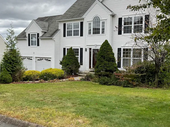 17 General Wooster Road, Derby, CT 06418