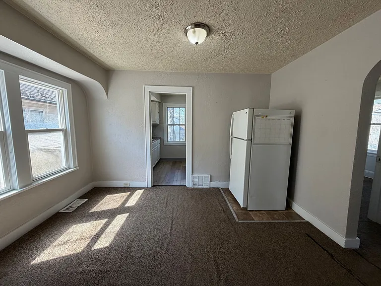 676 Grifton Ave — Photo 3