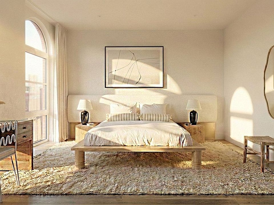 1st image of 350 E 18th St #9D