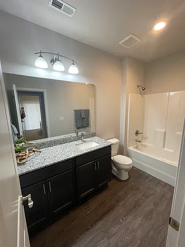 Miller Crossing Apartments & Villas Photo 1