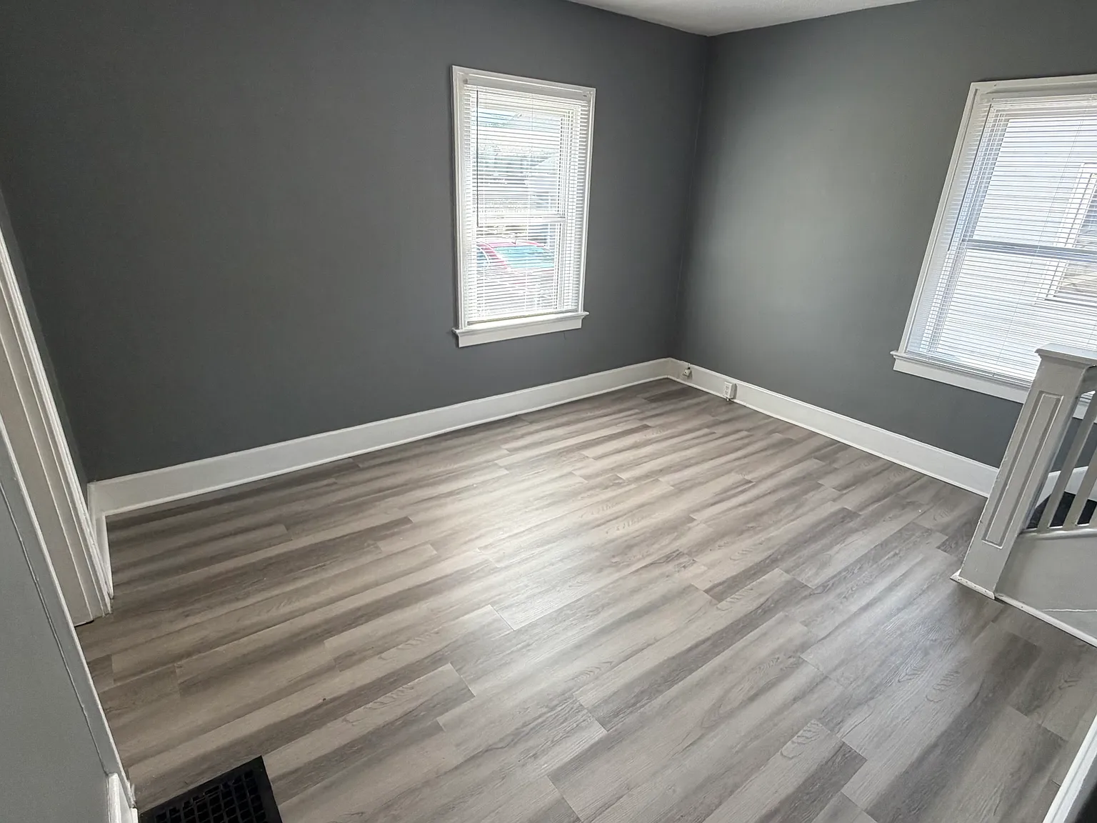 2 bed, 1.5 bath, 728 sqft, $1,300 — Photo 4