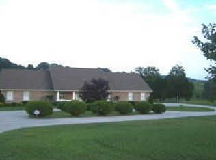 1708 Pumphouse Rd, Somerset, KY 42503