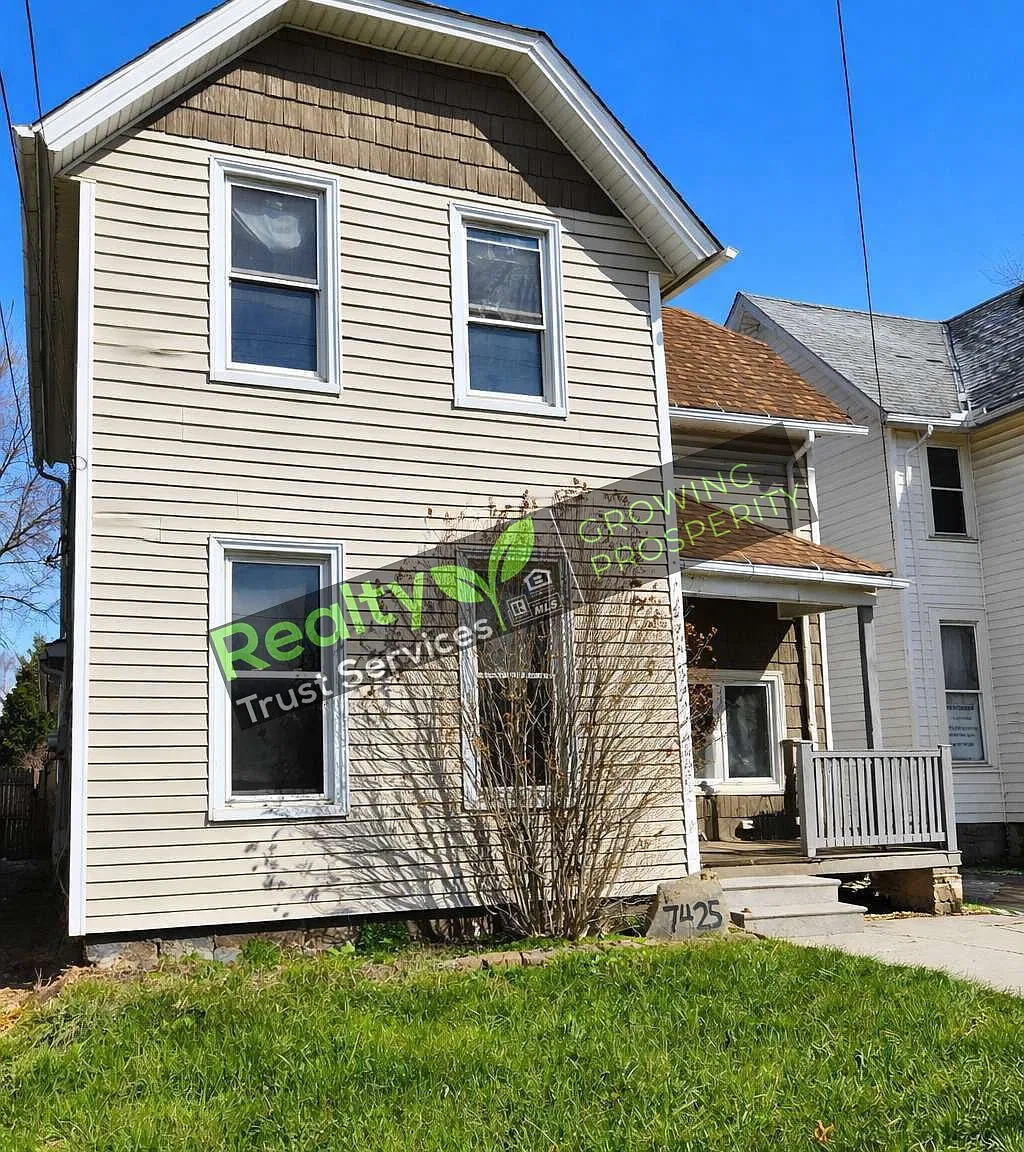 7425 Harvard Avenue Cleveland OH 44105 - 7425 Harvard Avenue — Photo 1