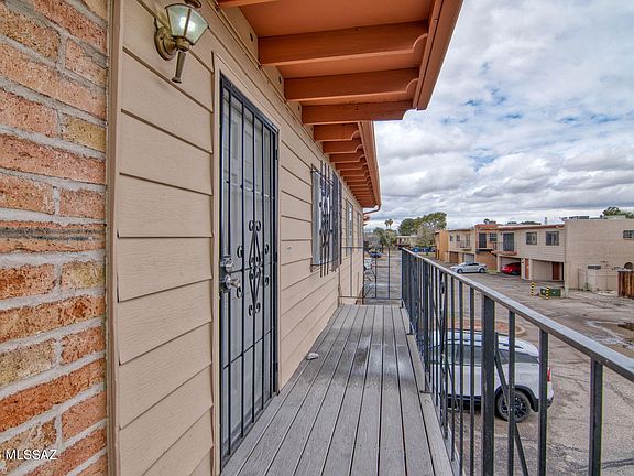 4th image of 6717 E Calle La Paz