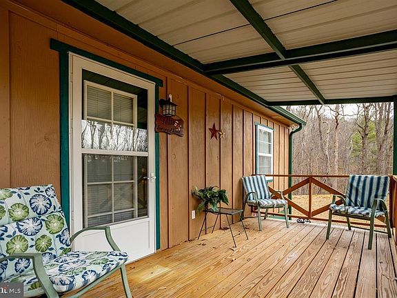 4th image of 49 Mount Top Rd