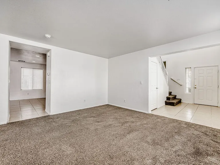 2562 Begonia Valley Ave — Photo 6