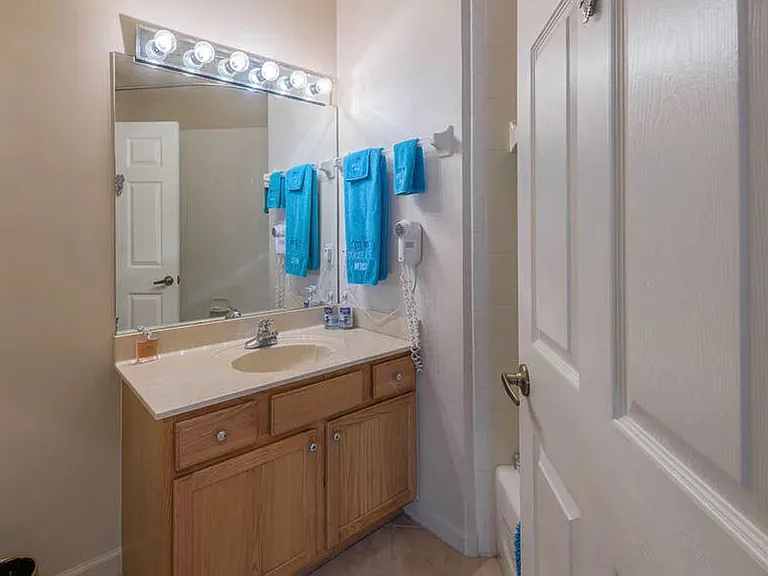 8376 Mulligan Cir #B — Photo 3