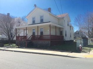 16 Maple St #2, Westfield, MA 01085