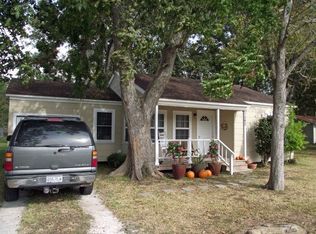 7302 Highway 36, Jones Creek, TX 77541