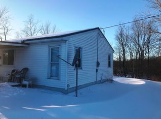 10857 Smith Ave, Leroy, MI 49655