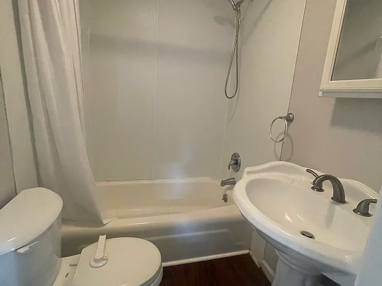 201 Elyria St #5 — Photo 17