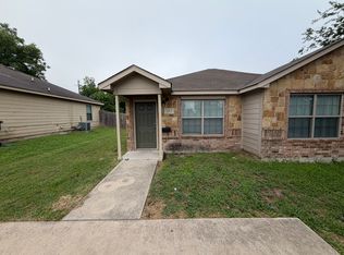 1118 S Martin Luther King Blvd #B, Temple, TX 76504