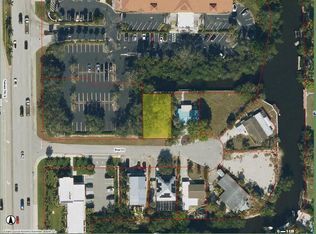 35 River CT, NAPLES, FL 34110