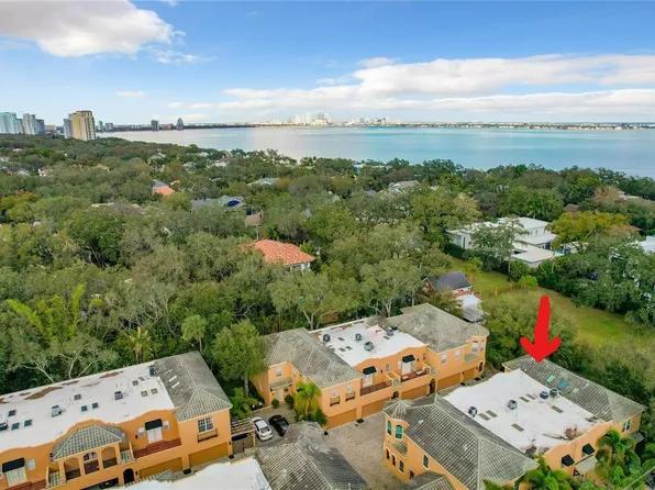 2902 Hansen Manor Ln, Tampa, FL 33611