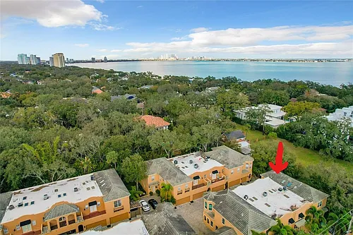 2902 Hansen Manor Ln Photo 1