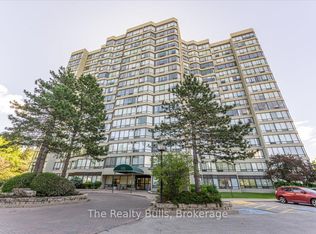 26 Hanover Rd #701, Brampton, ON L6S4T2