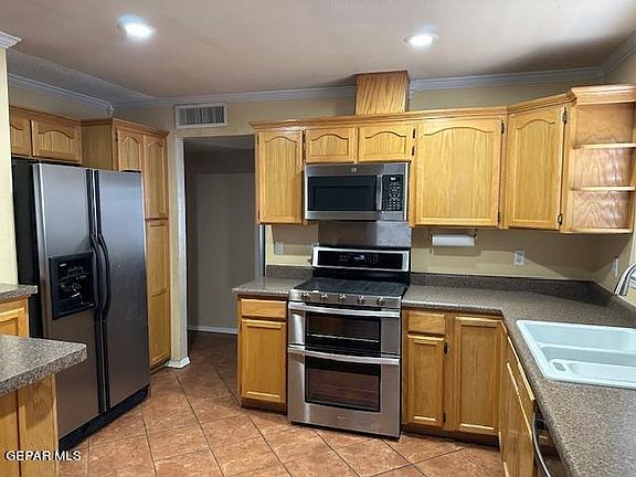 4th image of 3225 Kilgore Pl