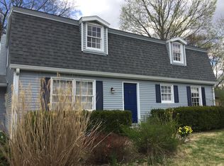4301 E Cambridge Dr, Bloomington, IN
