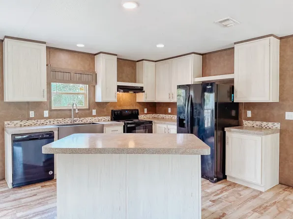 103 N 7th St W, Dawson, TX 76639