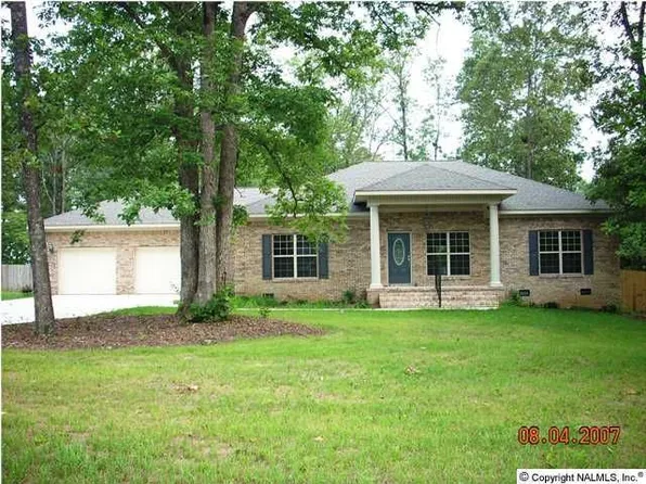28336 Jessica Dr, Toney, AL 35773
