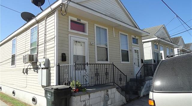 1st image of 4600 S Robertson St