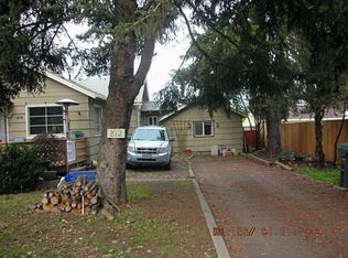 812 Garfield St, Medford, OR 97501
