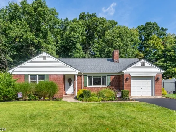 47 Grove St, West Milford Twp., NJ 07438