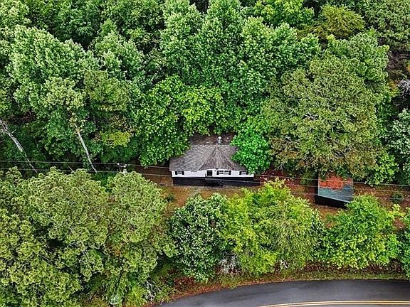 2nd image of 360 Black Knob Church Rd