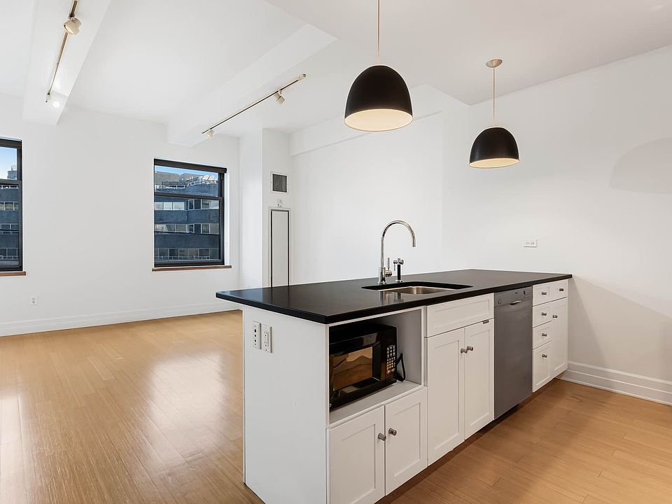 1st image of 110 Livingston St #1OH