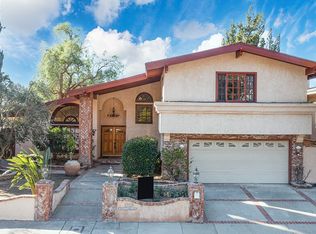 19267 Berclair Ln, Tarzana, CA 91356