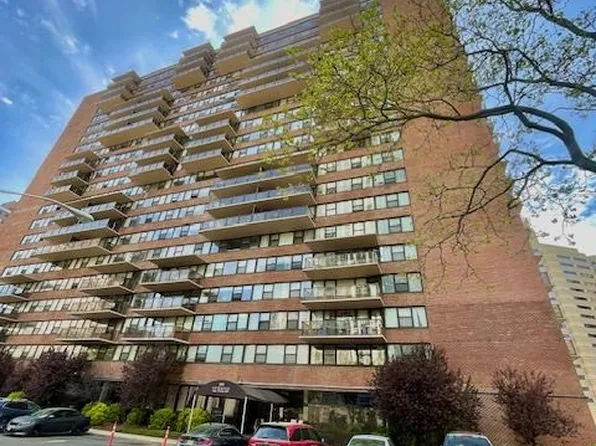 270 Luis M Marin Blvd #8L, Jersey City, NJ 07302