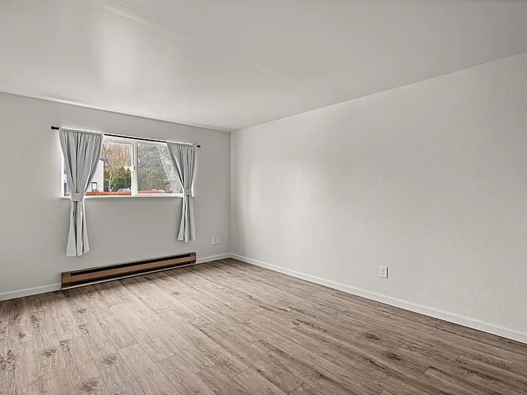 15210 Macadam Rd S #D211 — Photo 19