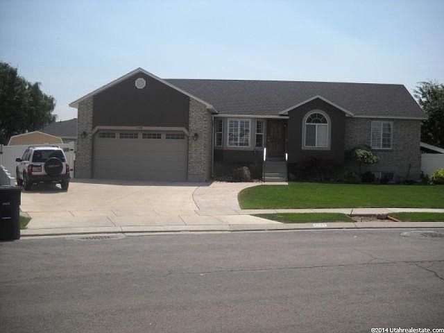 1st image of 8589 S Mardi Gras Ln