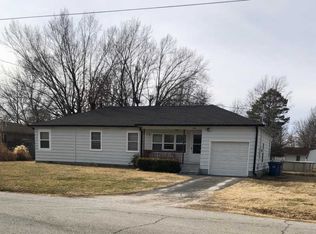 404 N Broadway St, Carl Junction, MO 64834