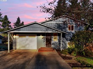 15141 SW Willamette St, Sherwood, OR 97140