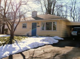38 Lexington Ave, Northampton, MA 01062